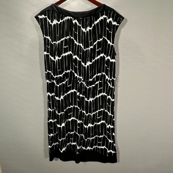 Max & Cleo Dress Womens XL Black White Knit Stretch Pullover Shift NO BELT - Picture 6 of 7